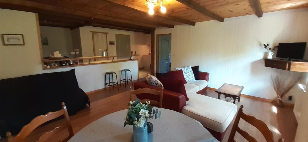 L' Appartement Du Camping Hautoreille Bannes  Dış mekan fotoğraf
